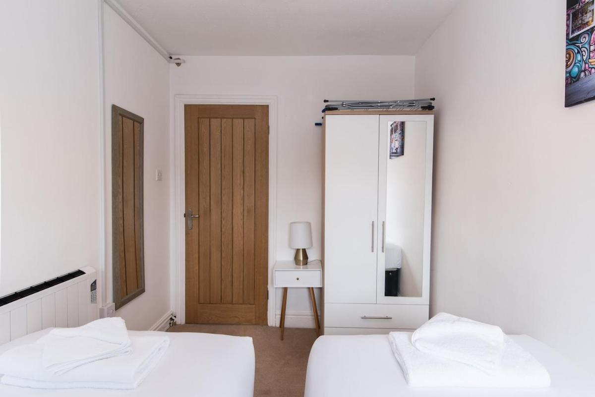 ノッティンガム Lambley Court - Cozy Break In Mapperleyアパートホテル エクステリア 写真