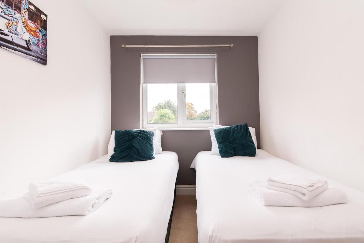 ノッティンガム Lambley Court - Cozy Break In Mapperleyアパートホテル エクステリア 写真